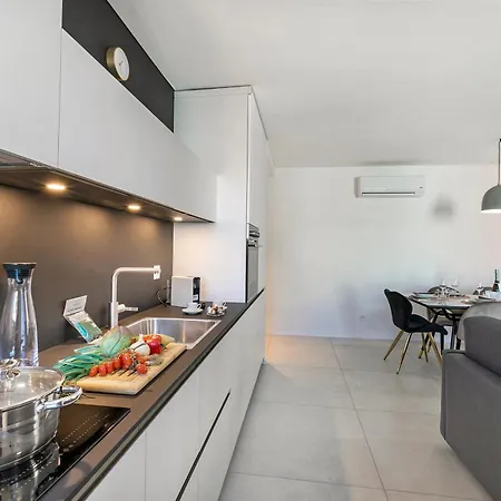 Corte Di Ascona Apartments - Happy Rentals Exterior photo