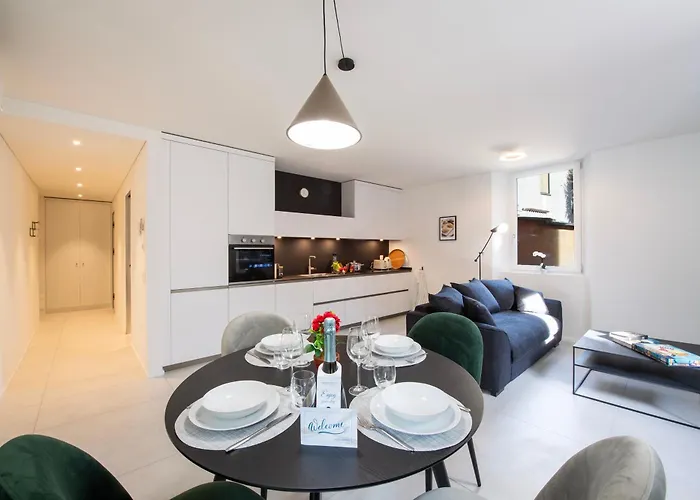 Corte Di Ascona Apartments - Happy Rentals